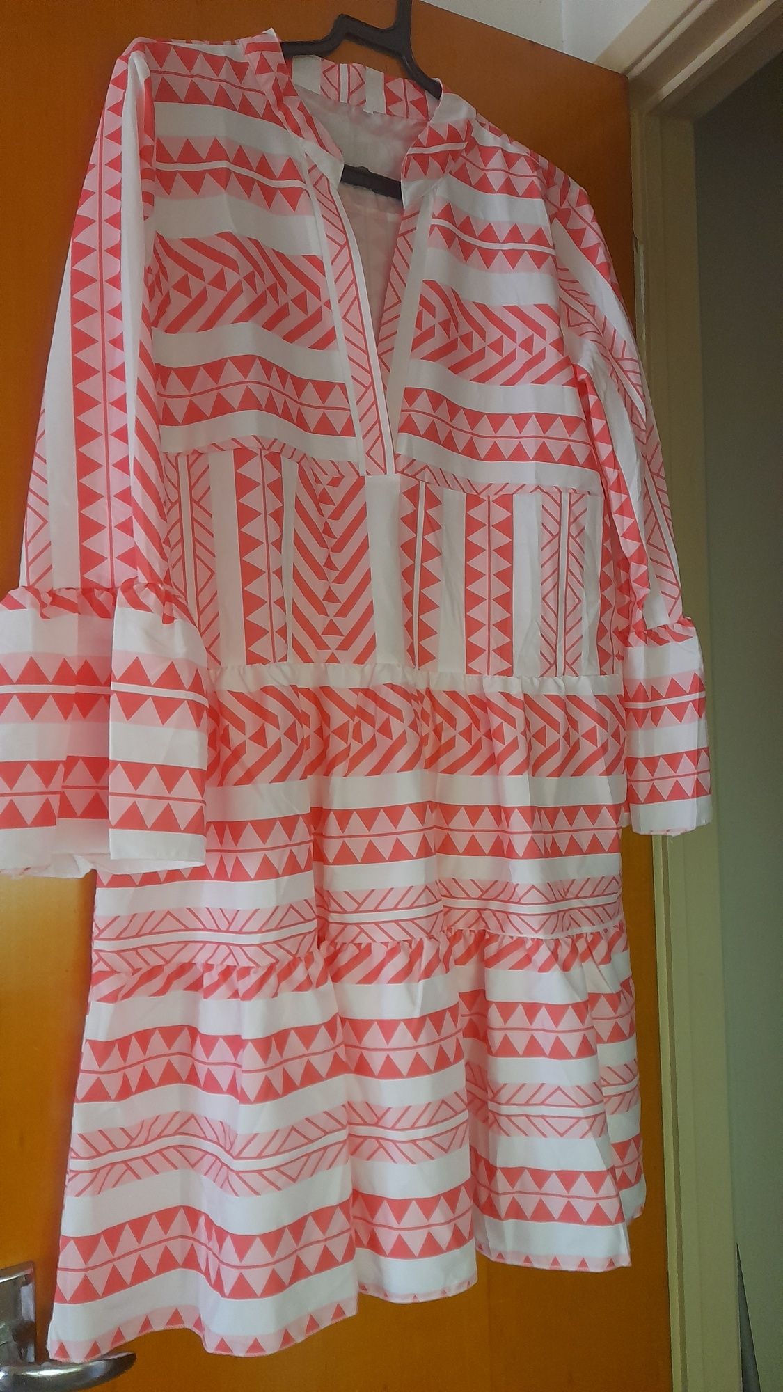 Vestido rosa choc tamanho L / XL. - Artigo Novo sem etiqueta