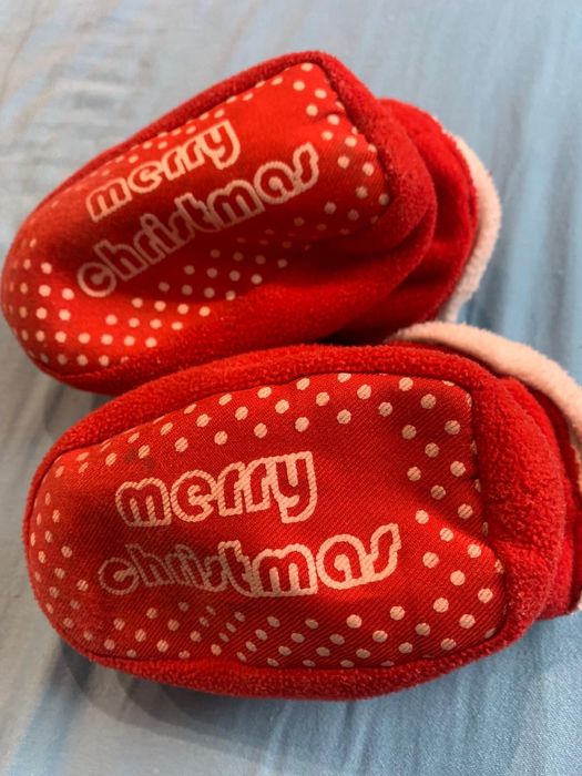 Kapcie niemowlęce świąteczne