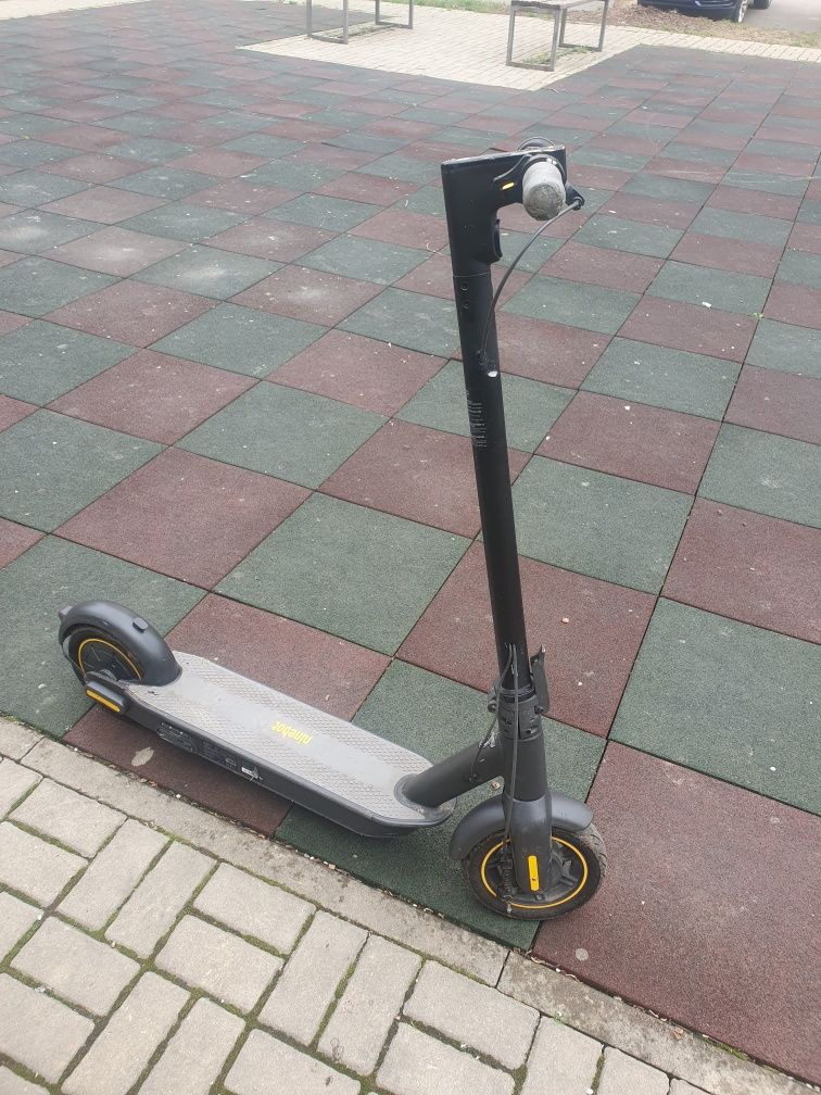 Nineboot max g30p