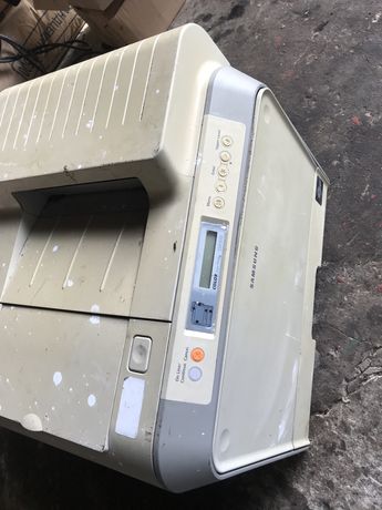 Продам принтери samsung i hp