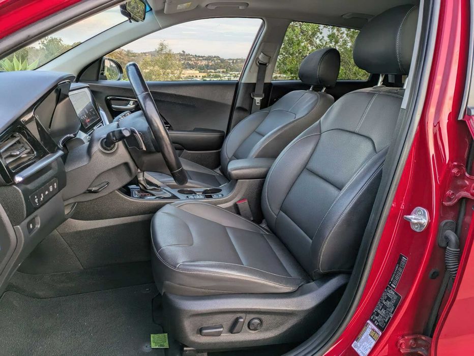 Kia Niro EX Premium      2020