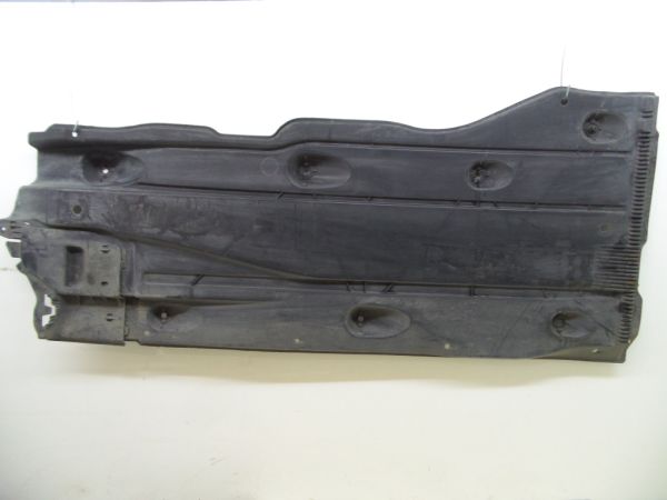 Blindagem inferior do motor AUDI A3 Limousine (8VS, 8VM)