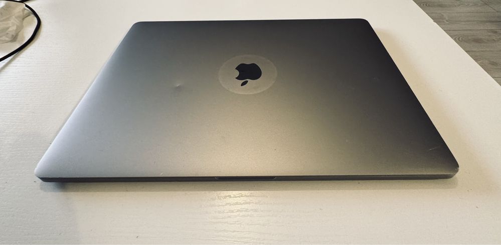Apple MacBook Pro 16’ 2019r. 2TB dysk, 64GB RAM, i9 2.4 GHz, OKAZJA!