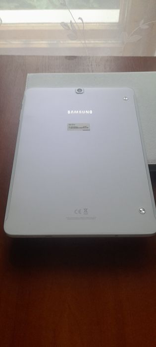 Samsung 9,7" AMOLED 8ядер 3Гб 32Гб LTE 4g ,батарея 8год