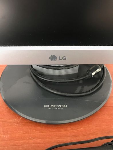 Monitor LG + Teclado BoxSystems