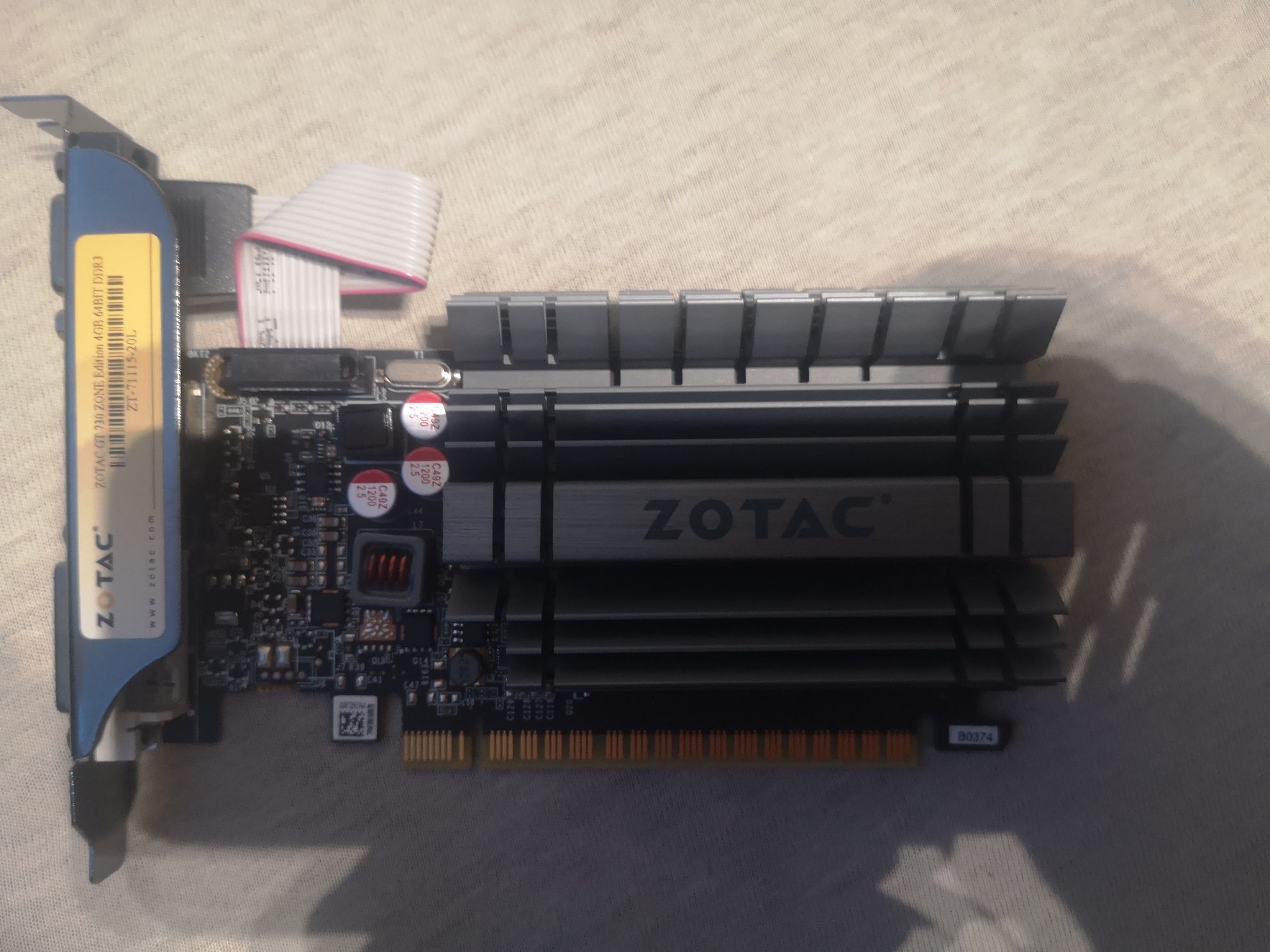Karta graficzna GeForce GT730 4GB DDR3 64bit DVI/HDMI/VGA