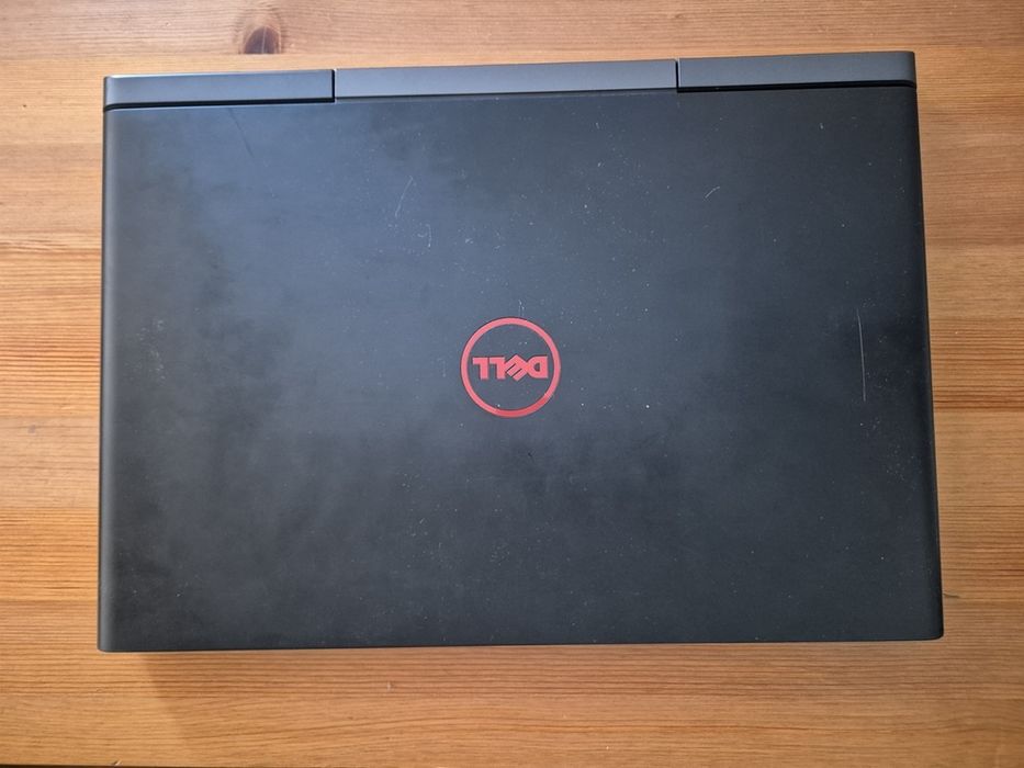 DELL Inspirion - uszkodzony