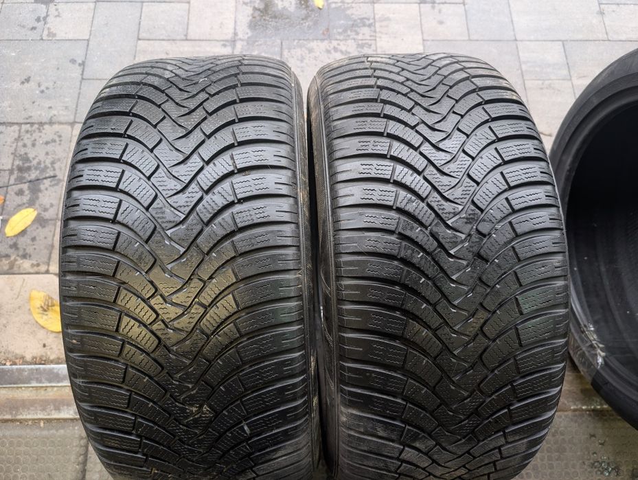 Пара зимних шин 285/45 R19 Falken