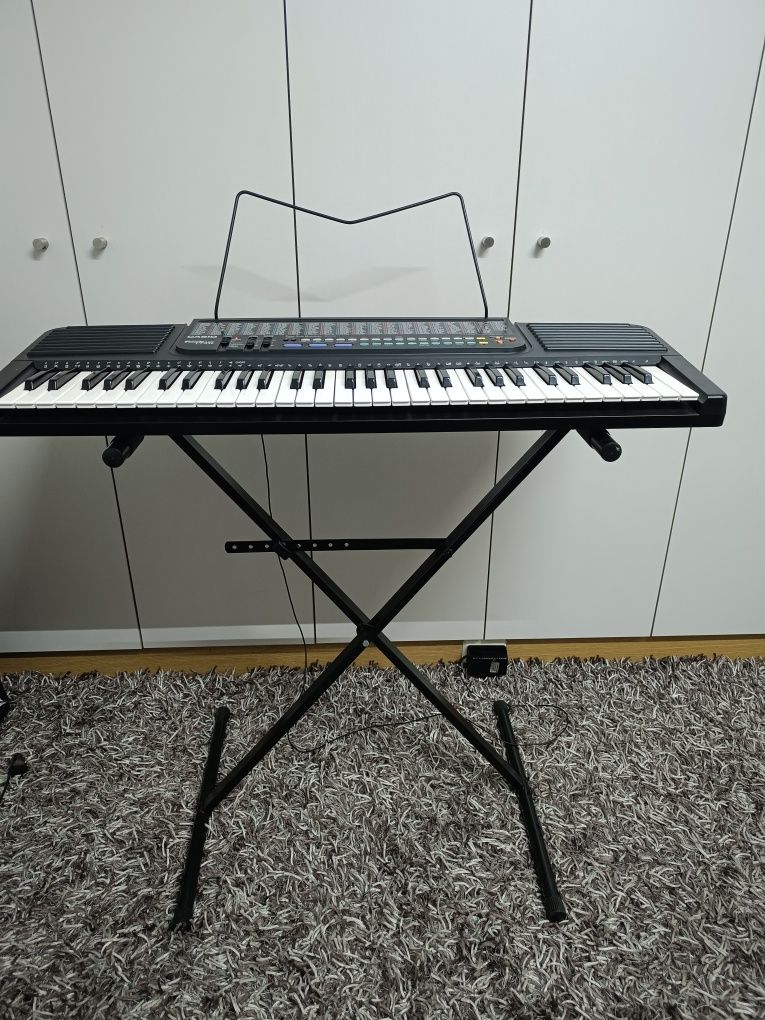 Piano elétrico Casio Tone Bank CT 636