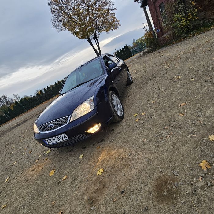 Ford Mondeo Ghia
