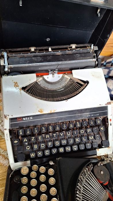 Máquinas de escrever antigas