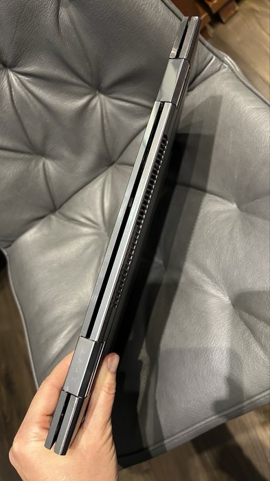 Sprzedam laptop uszkodzony envy x360 15m