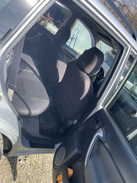 Toyota Rav 4 2003 2.0 D4D