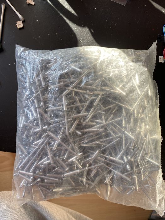 Nity opakowanie nowe