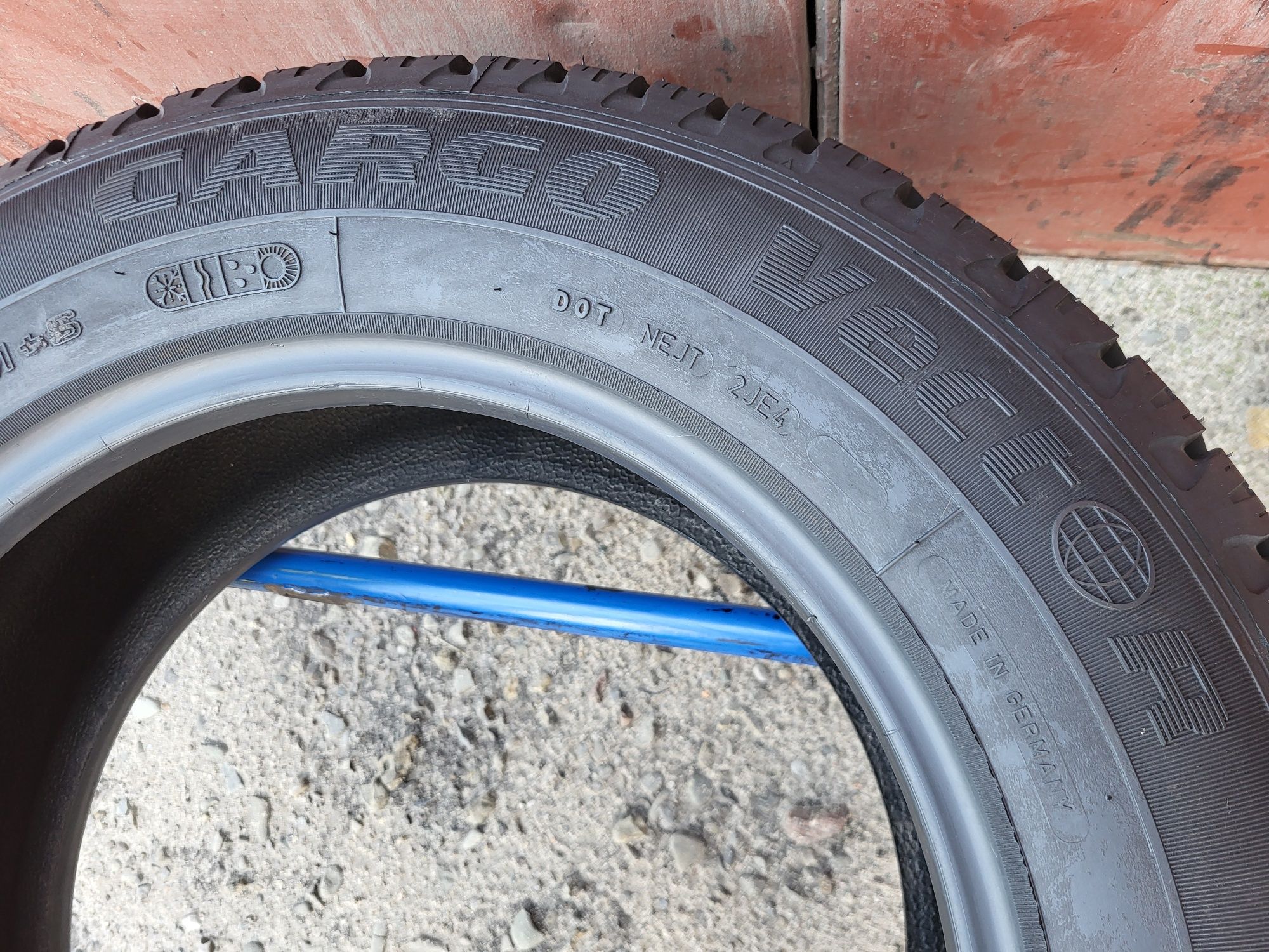 215/65/16C R16C GoodYear Cargo Vector 4шт ціна за 1шт шини
