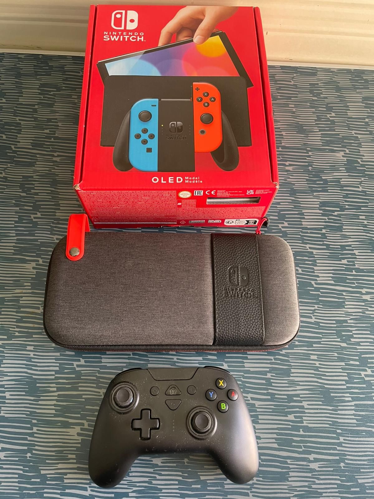 Nintendo Switch OLED com Acessórios + Jogos – Tudo Incluído!