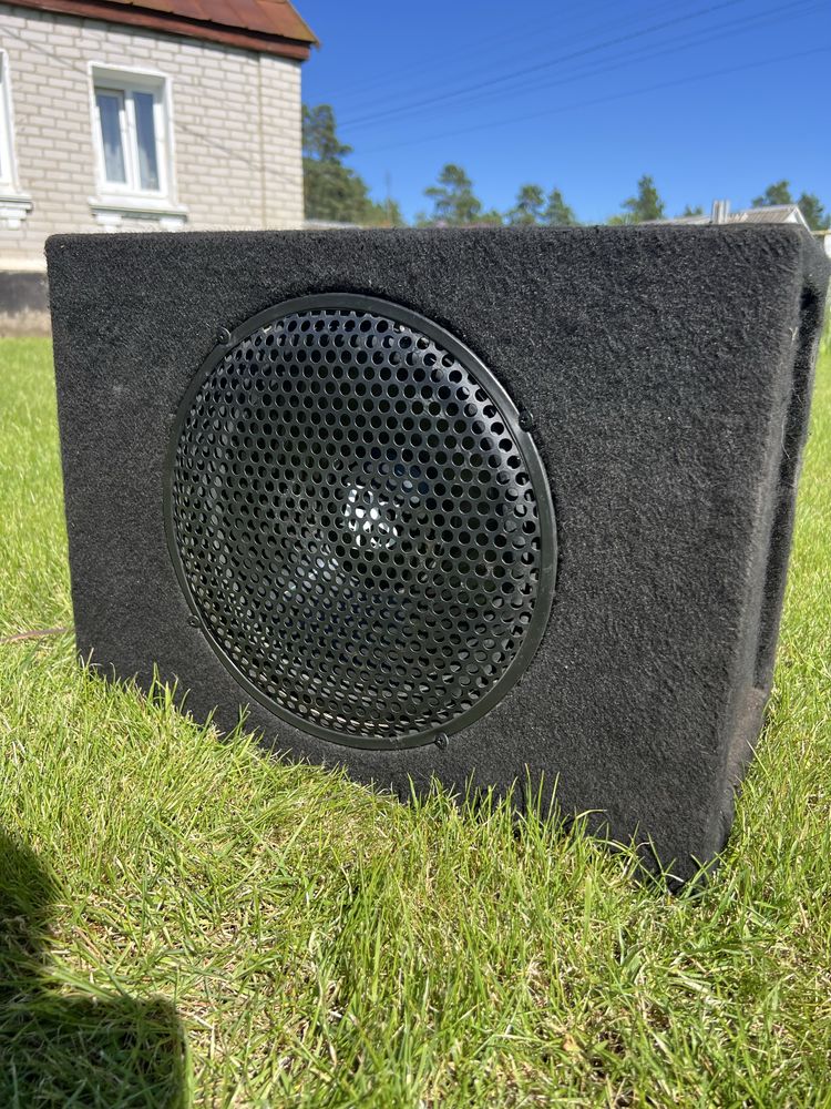 Продам сабвуфер subwoofer