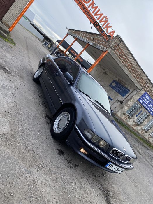 Бмв Е38 735і продам