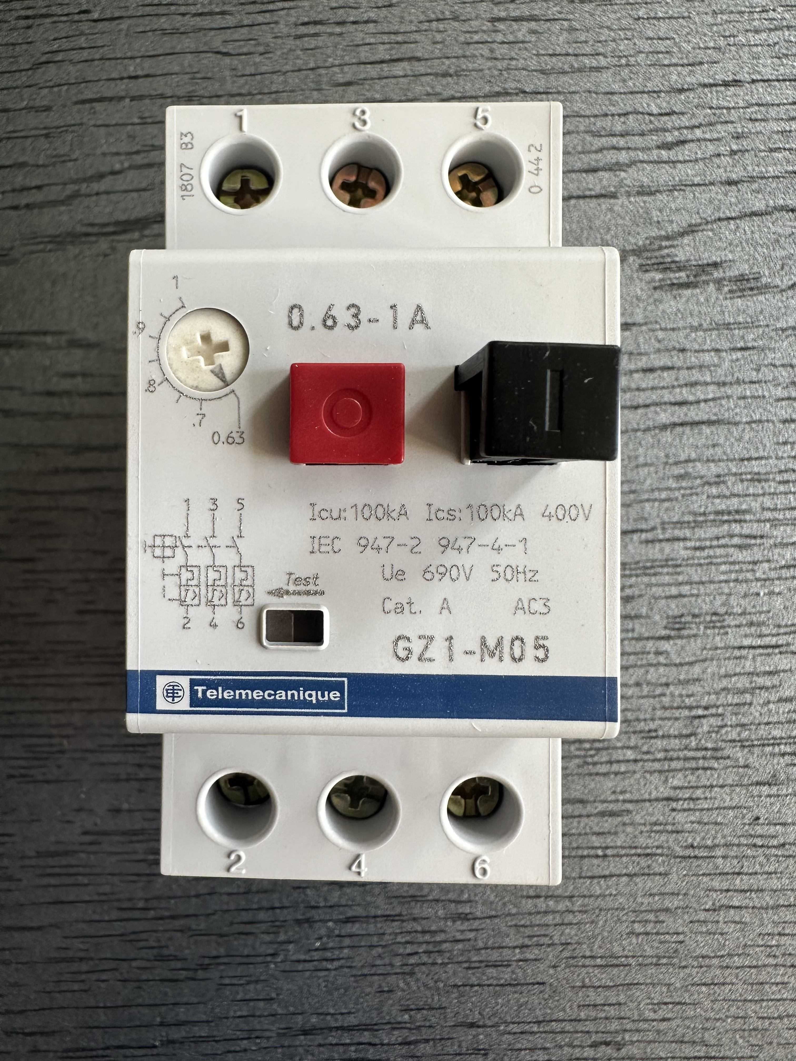 Wyłącznik silnikowy GZ1 M05 Telemecanique