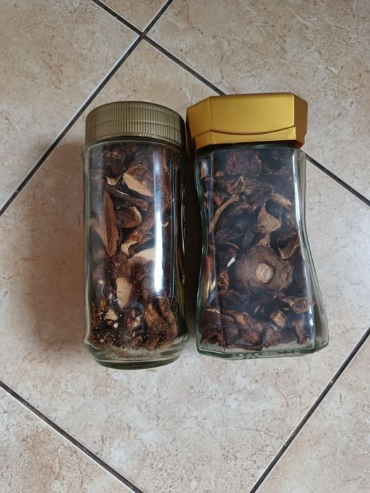 Grzyby suszone prawdziwki i podgrzybki