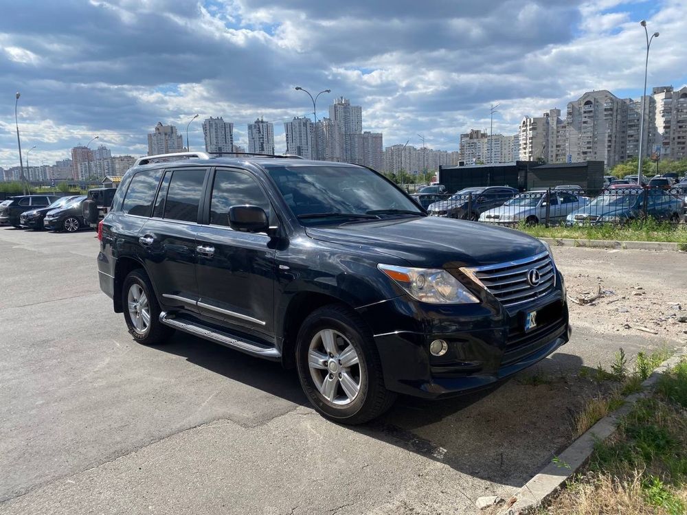 LEXUS LX570 продажа/обмен