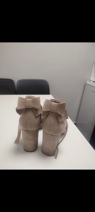 Туфлі натуральна замша