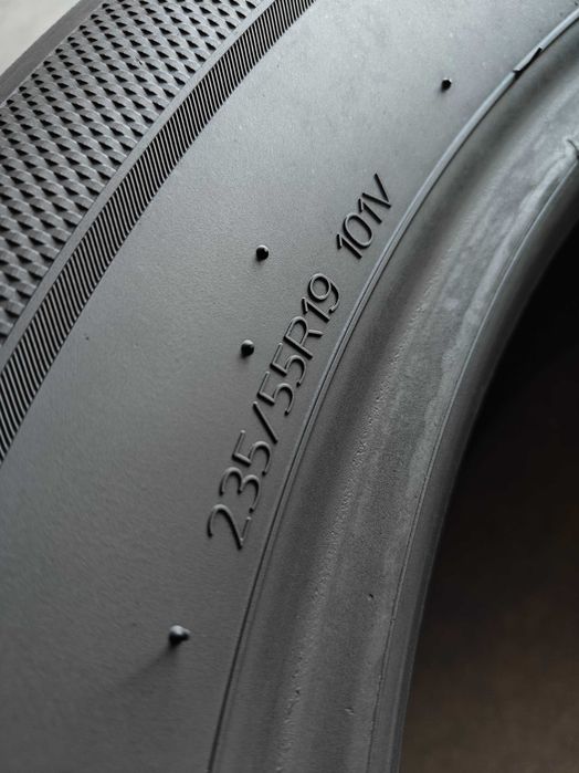 R19 235 55 літні шини 2023р Hankook Ventus S1 Evo³ SUV