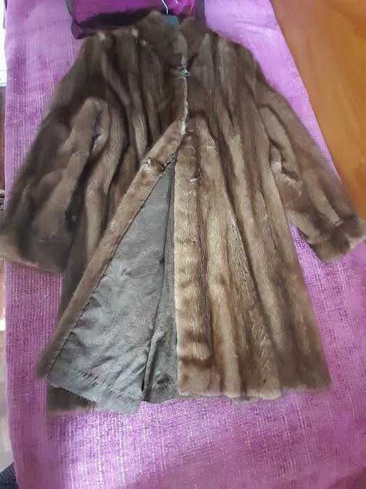 casaco de vison castanho bom estado