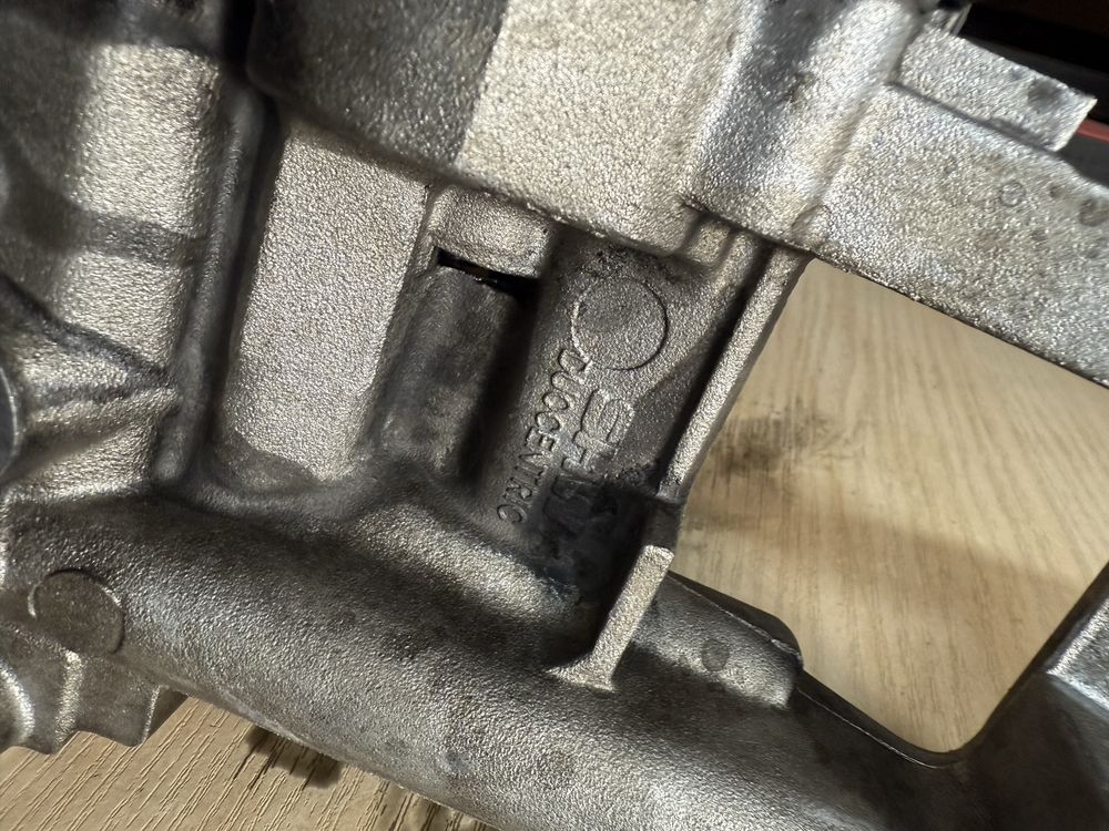 BMW X5 2000-04 3.0 DIESEL, OIL PUMP масло насос