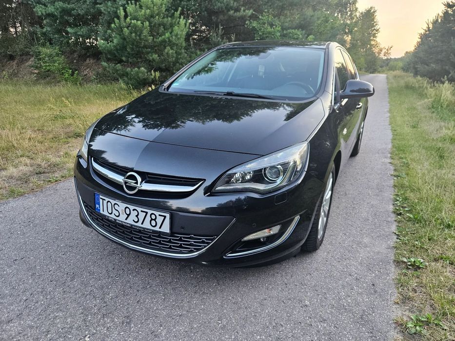 Opel Astra Sprowadzona zarejestrowana - Bogata wersja wyposażenia