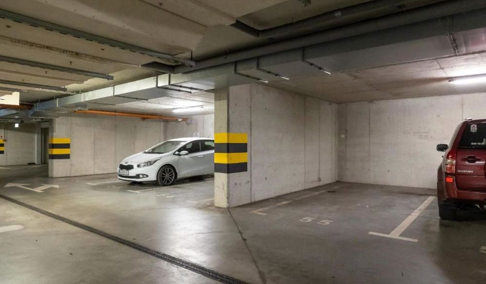 Miejsce parkingowe w garażu podziemnym przy Tysiąclecia 24, Katowice