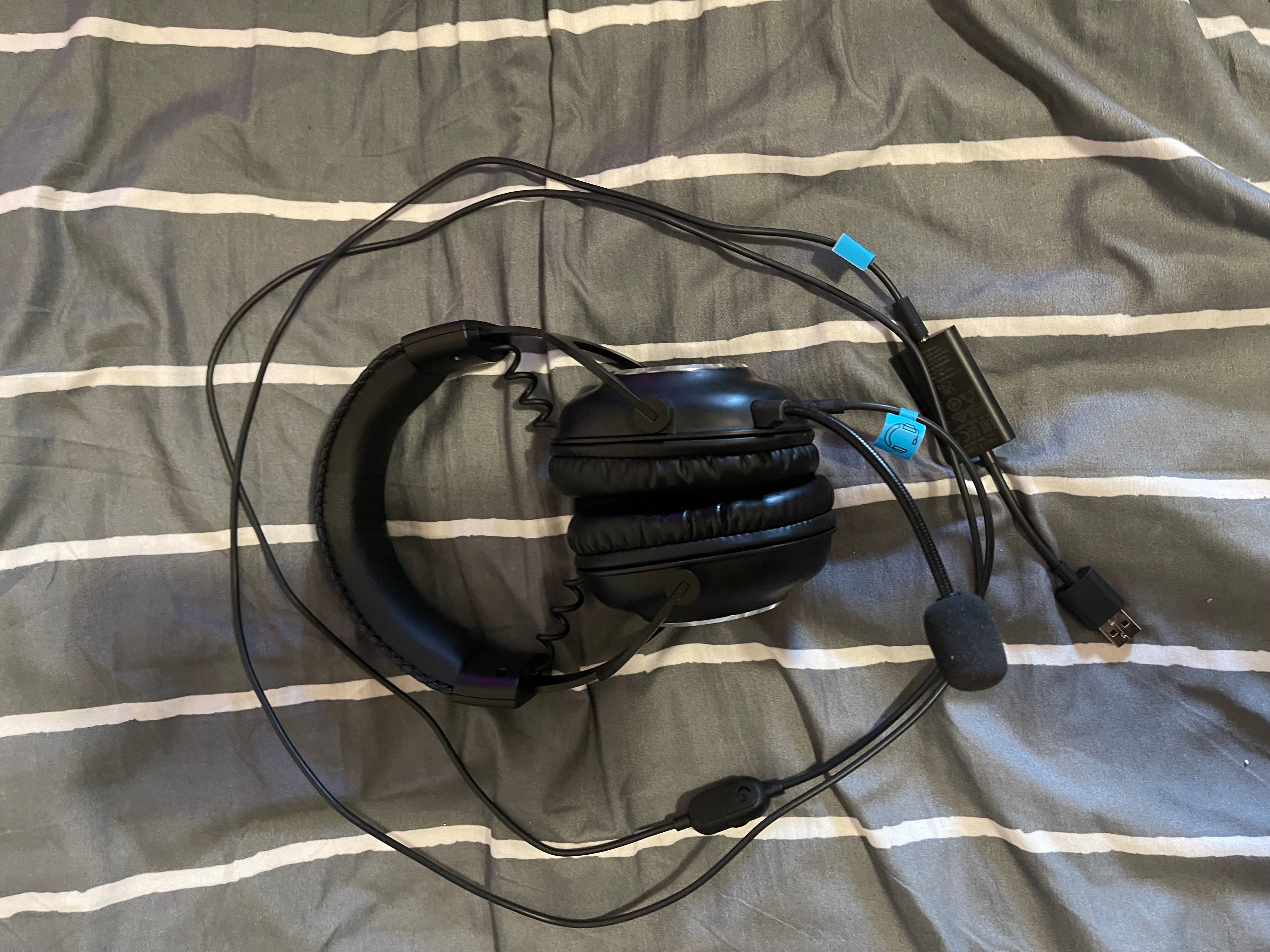 Sluchawki Logitech g pro x