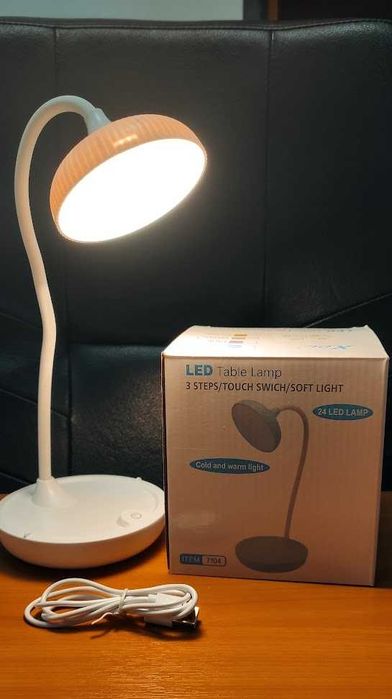 Лампа на акумуляторі.