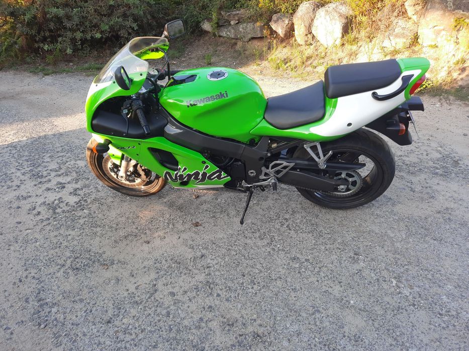 Kawasaki 750 ZX7 R  Aniversário 25 Anos