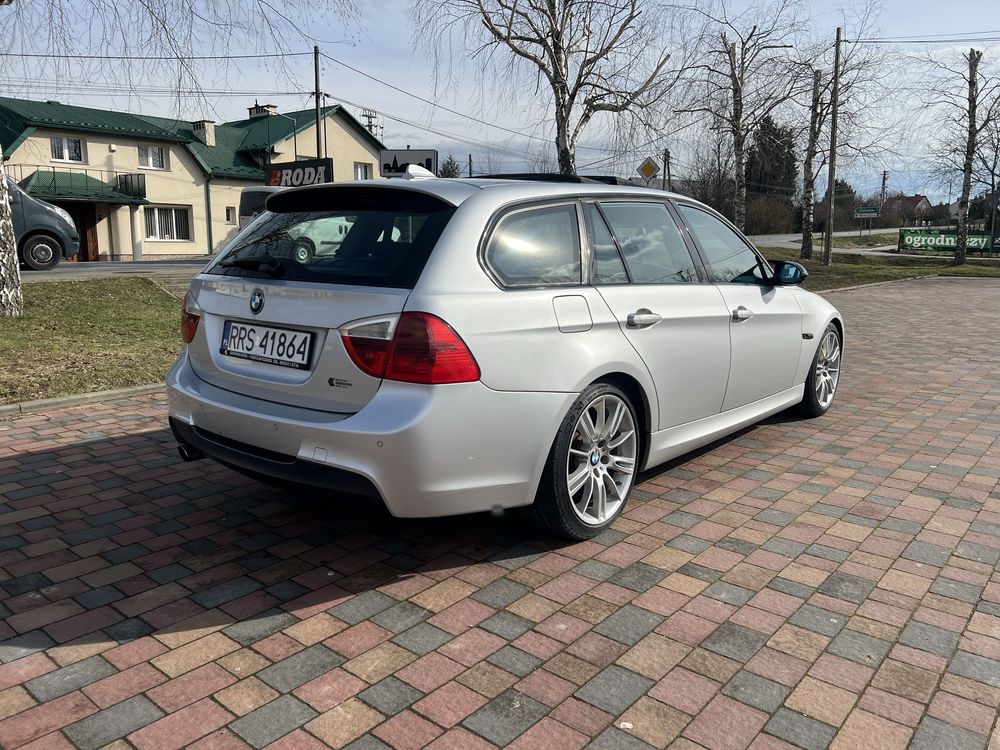 BMW E91 320D M Pakiet Keyless Bixenon Panorama