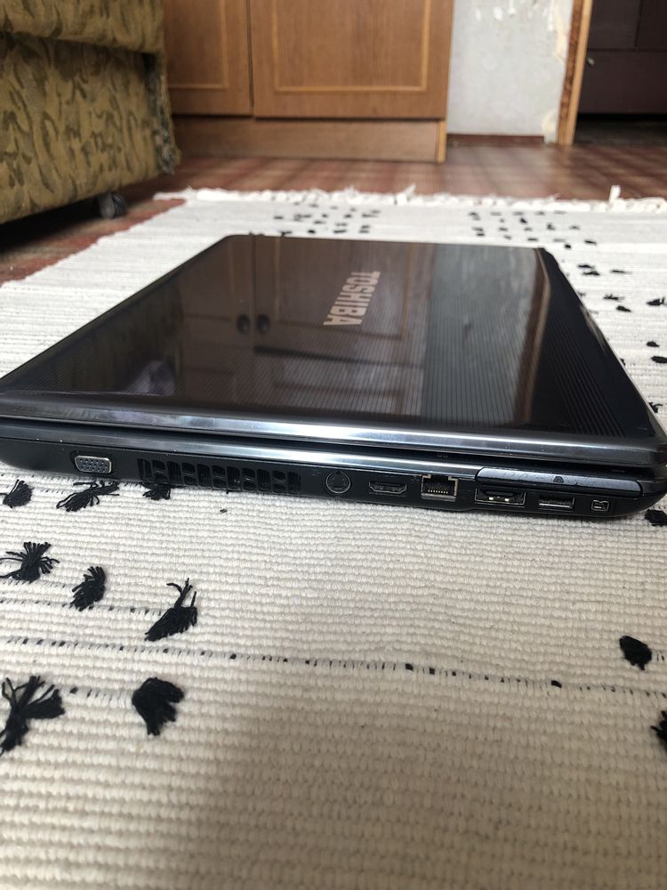 Toshiba Satellite P 300