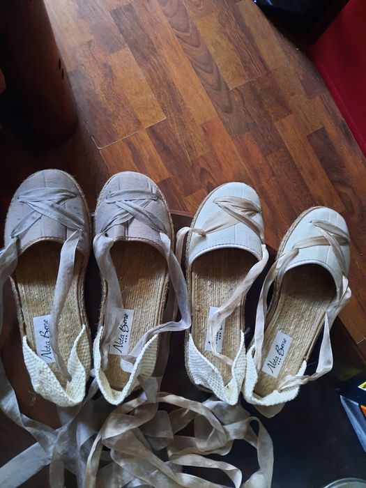 Еспадрильи-балетки с лентами