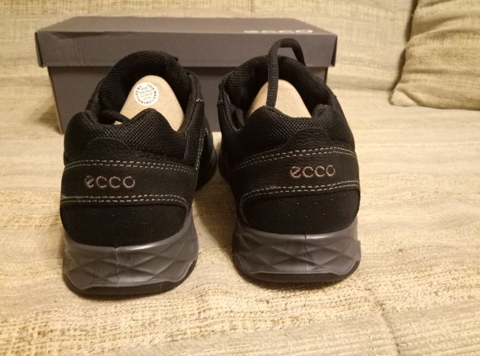 Новые туфли, кроссовки ECCO ЕССО 40р.