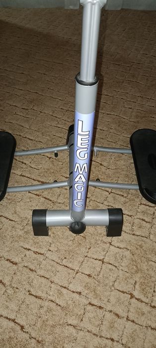 Продам тренажер HouseFit Leg Magik