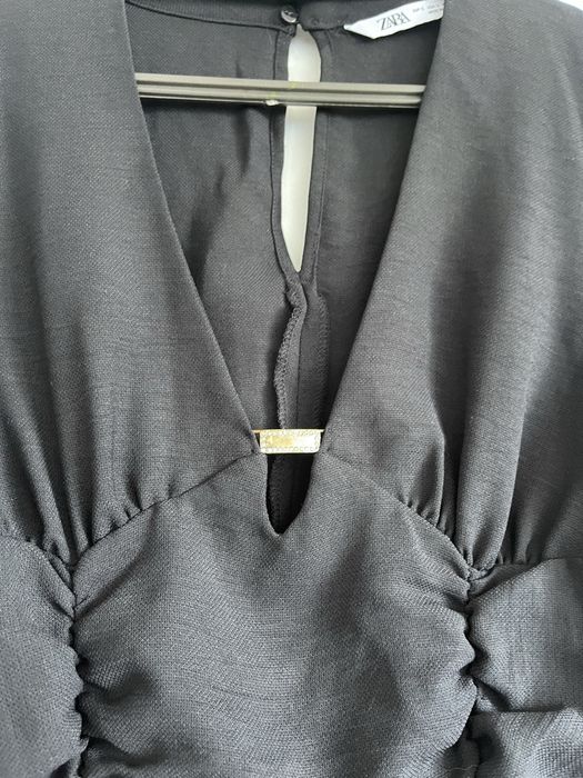 Vestido preto curto