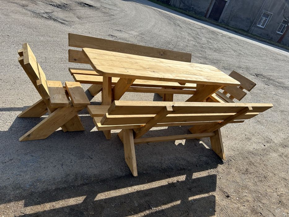 Zestawy mebli ogorodowych huśtawki piaskownice pergole donice stoły