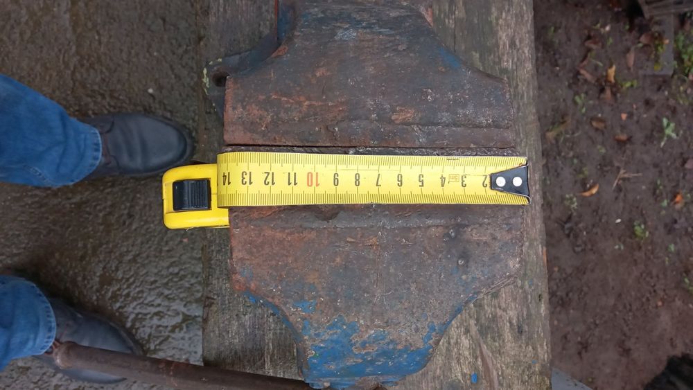 Продам тиски лещата