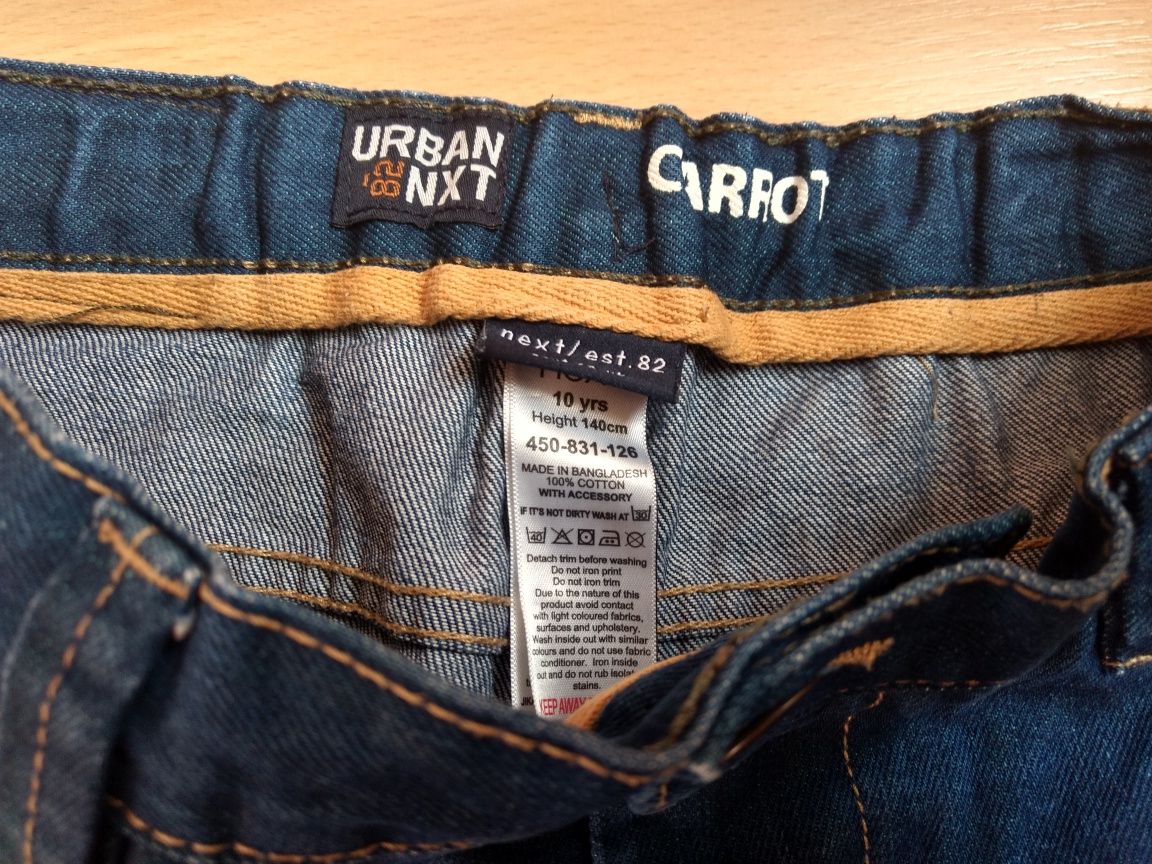 Spodnie jeans z regulacją