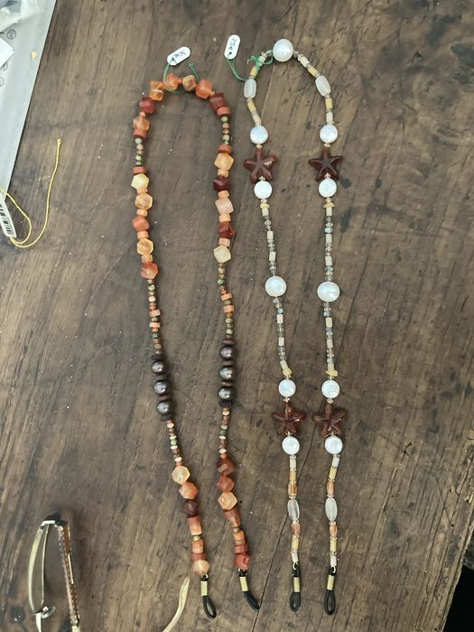 Correntes para oculos novas