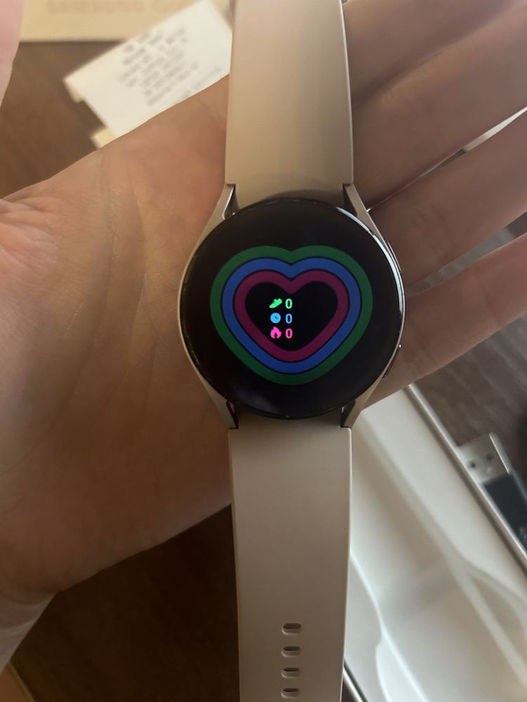 Смарт годинник Samsung Galaxy watch 4 40mm Gold