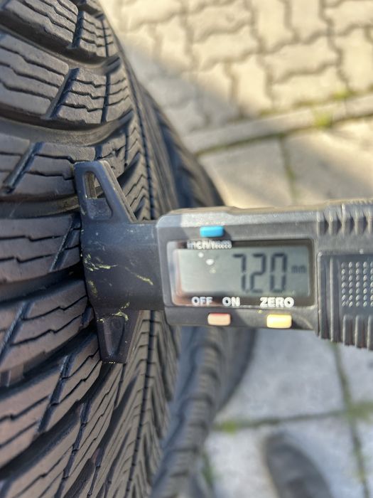 109 Opony Zimowe Michelin 245/45/19 Bardzo Ładne