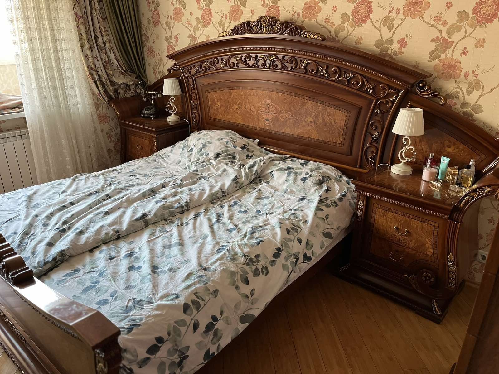 Продам розкішну спальню в італійському стилі