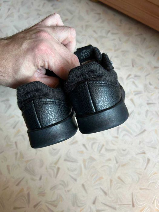 Детские кроссовки Adidas 32/33р (устілка 20 см)
