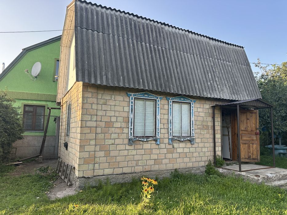 Теплий дім, свіже повітря, 30 хвилин до столиці — забирайте щастя!»