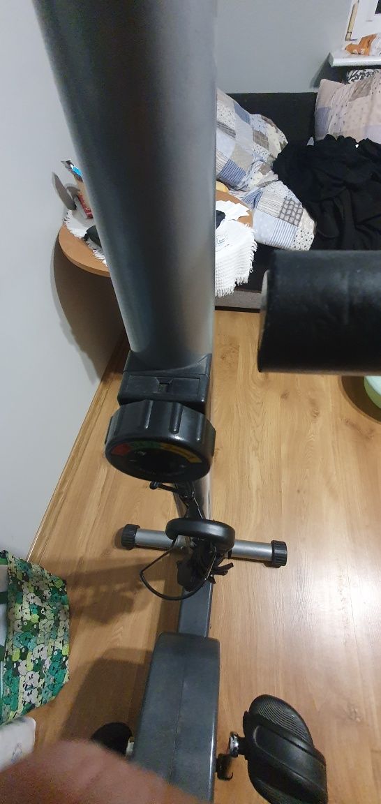 Do sprzedania rower stacjonarny w idealnym stanie